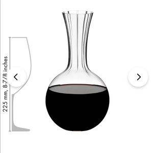 NWT Riedel Performance Magnum decanter